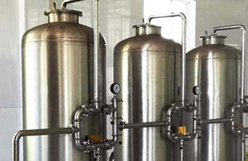 沈陽水處理設(shè)備對(duì)于解決水質(zhì)問題有何作用，如何提高水的質(zhì)量？